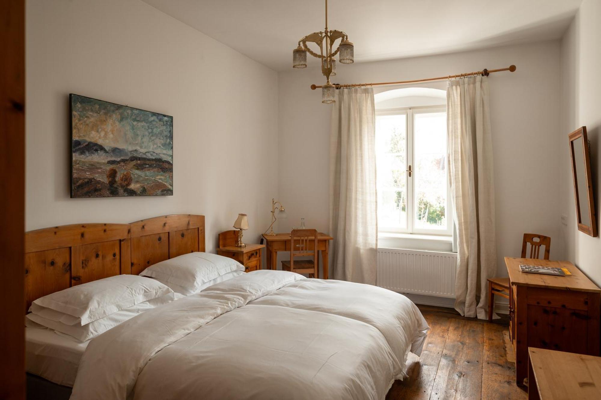 Ottmanngut Suite And Breakfast Merano Room photo
